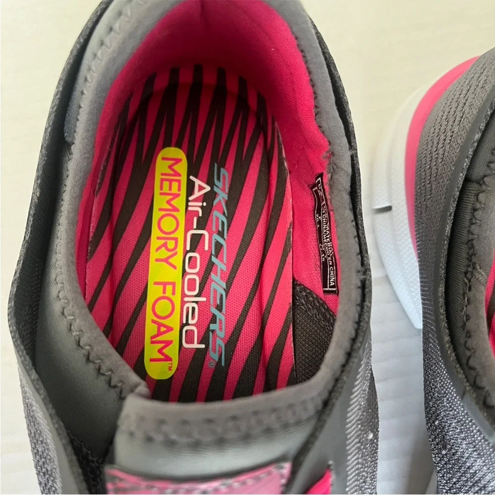 Skechers Air-Cooled Memory Foam Gray and Pink Women's Shoes